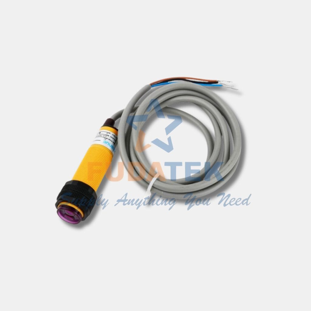 Cảm biến hồng ngoại E3F-DS30P1 PNP